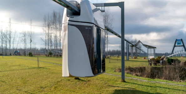Suspended bi-rail uBus on the semi-rigid track structure (Maryina Gorka, Belarus, 2021) Suspended bi-rail uBus on the semi-rigid track structure (Maryina Gorka, Belarus, 2021)