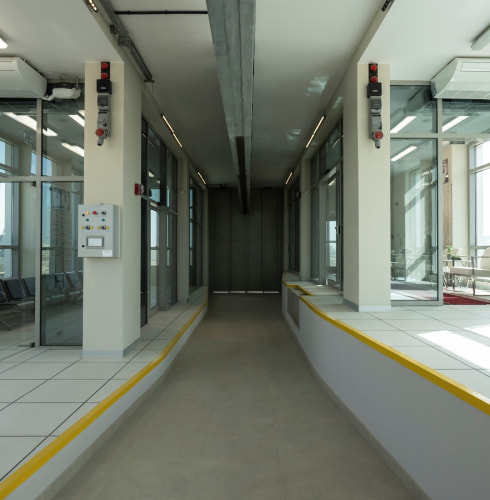 uSky Test & Certification Center, Sharjah (UAE), 2019. Passenger station (outside and inside) uSky Test & Certification Center, Sharjah (UAE), 2019. Passenger station (outside and inside)